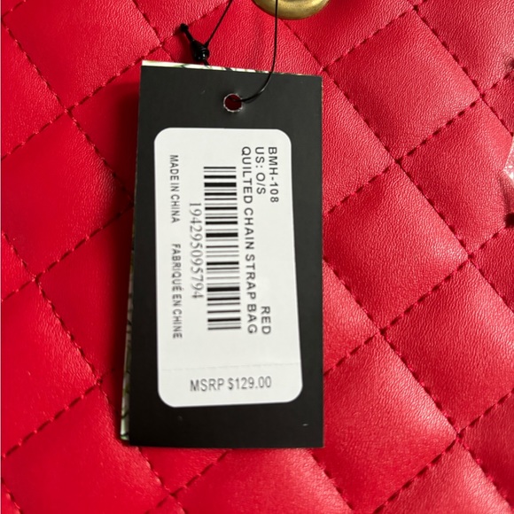 BADGLEY MISCHKA quilted purse red NWT 17” x 10” - Picture 2 of 11